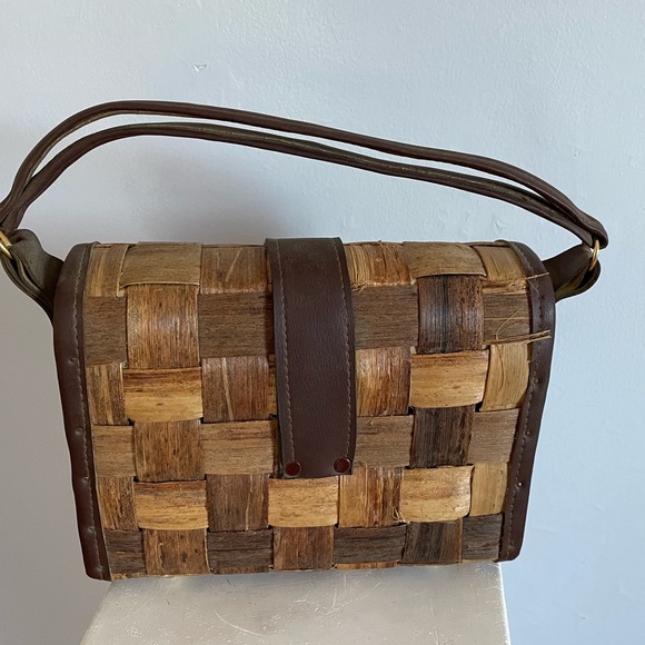 Woven Wood & Leather Brown Vintage Purse with Burlap Linen Lining EUC - Picture 3 of 10
